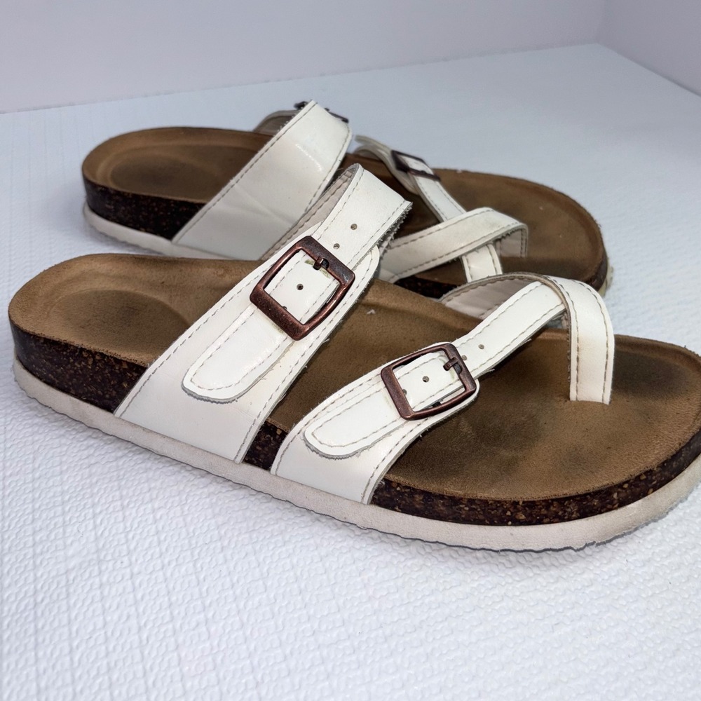 Time And Tru Girls White Thong‎ Strap Sandals Adjustable Buckle Detail